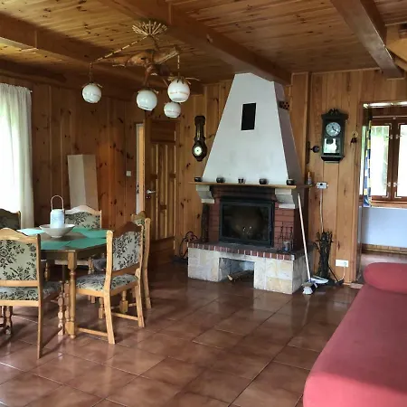 Dom Nad Jeziorem W Borach Tucholskich Lodge