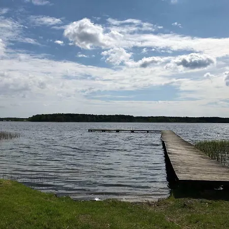 Dom Nad Jeziorem W Borach Tucholskich Osiek (Pomerania)