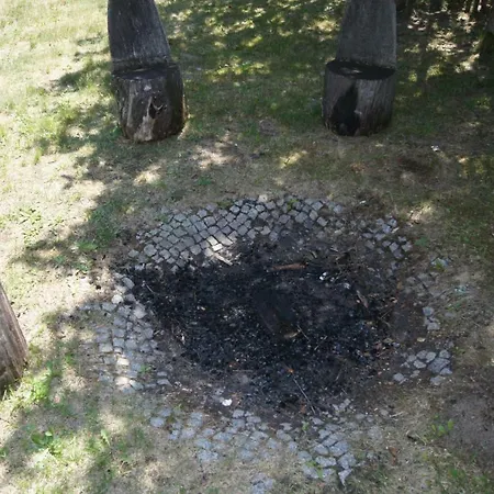 Dom Nad Jeziorem W Borach Tucholskich *