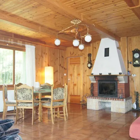 Dom Nad Jeziorem W Borach Tucholskich * Osiek (Pomerania)