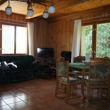 Lodge Dom Nad Jeziorem W Borach Tucholskich