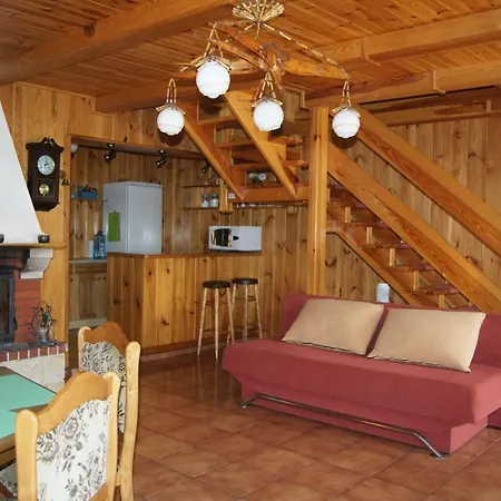 Lodge Dom Nad Jeziorem W Borach Tucholskich