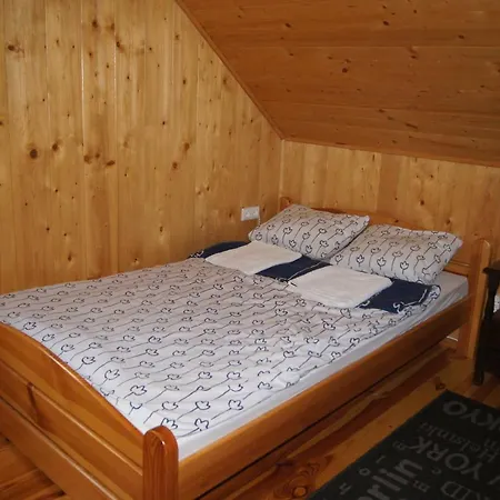 Lodge Dom Nad Jeziorem W Borach Tucholskich *